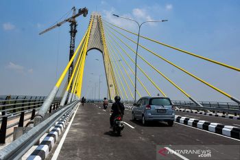 Ratusan baut hilang, Jembatan Siak akan ditutup