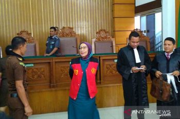 Hakim tolak eksepsi Ratna Sarumpaet karena ini