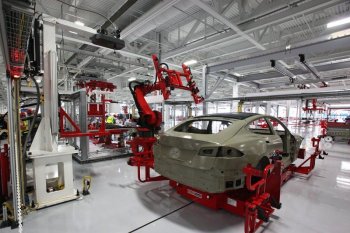 Tesla Inc belum diizinkan memulai kembali produksi di California