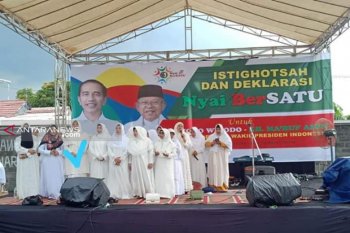 Ksatria Airlangga dukung "Nyai Bersatu" deklarasi anti hoaks di Jawa Timur