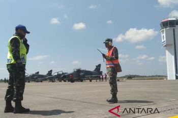 Empat Pesawat Tempur AU latihan di Kepri