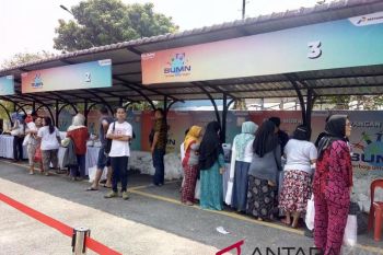 Pertamina gelar pasar pangan dan solar murah di Pekanbaru