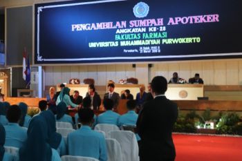 Rektor: apoteker lulusan UMP harus mampu tanggulangi peredaran obat ilegal