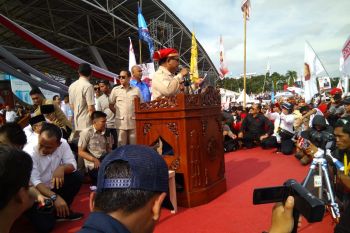 Ribuan orang hadiri kampanye Prabowo di Makassar