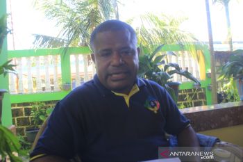 Alumni Uncen bantu empat kampung terdampak luapan danau Sentani