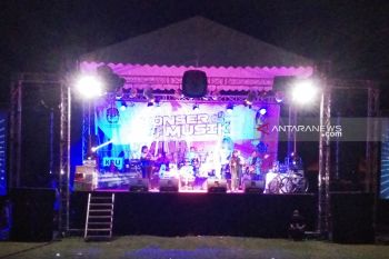 Konser musik KPU sosialisasikan hari pemungutan suara