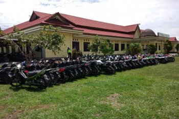 Kapolres Jayawijaya beri sanksi polisi terlibat judi