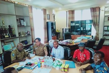 Kadinkes Deiyai berupaya hapus penilaian "rapor merah"