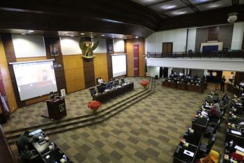 Sumbar targetkan PAD naik Rp300 juta melalui perubahan perda