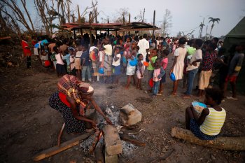 Topan Idai landa tiga negara di Afrika, korban tewas 843 orang