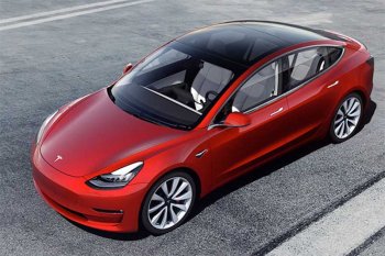 Tesla sukses di Eropa, gusur BMW, Mercedes-Benz dan Audi