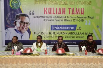 Gubernur Sulsel ajak mahasiswa siapkan diri hadapi era 4.0