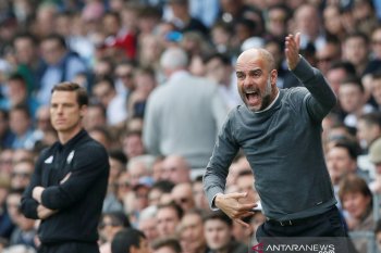 Manchester City kembali puncaki klasemen