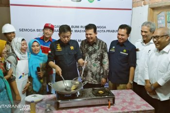 Menteri ESDM resmikan jaringan gas rumah tangga di Prabumulih