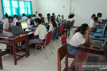 SMA di Mimika siapkan generator listrik untuk kelancaran UNBK