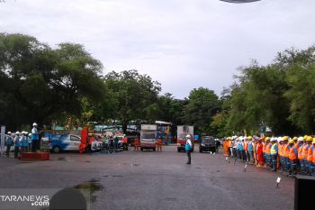 Meski hujan, tak surutkan semangat PLN UIW Sumbar gelar apel bersama pasukan siaga Pemilu 2019