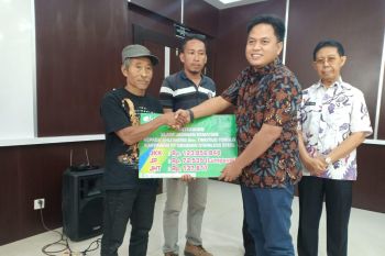 Tiga karyawan VDNI terima santunan BPJS Ketenagakerjaan Rp390,1 Juta