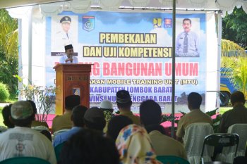 Lombok Barat memperbanyak tenaga konstruksi bersertifikasi