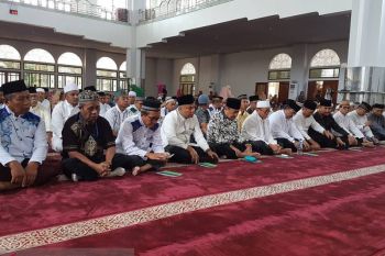 Muslim Manado rayakan Isra Mi'raj di Masjid Ahmad Yani