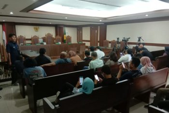 Aktor hoaks tujuh kontainer surat suara disidang