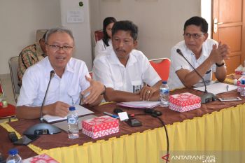 Pembangunan hunian sementara terhambat karena kontraktor belum dibayar