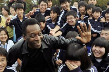 Neymar sebut Pele telah ubah sepak bola menjadi seni