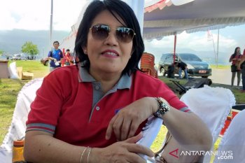 Transplantasi terumbu karang perairan Kapitu diharapkan gerakkan ekowisata