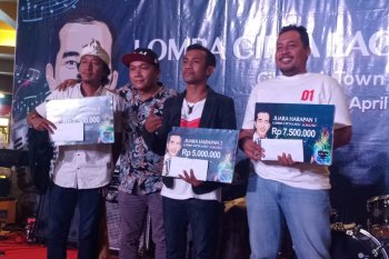 "Indonesia Semakin Maju" menangkan lomba lagu Jokowi