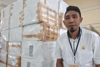 KPU Mamuju temukan 1.533 surat suara rusak