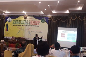 Seluruh produk wajib bersertifikat halal mulai Oktober 2019