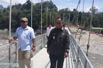 KemenPuPR bangun jembatan gantung untuk warga perbatasan