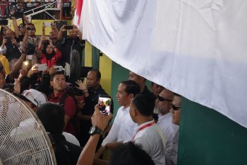 Jokowi menegaskan pekerja asing di Indonesia hanya 0,03 persen