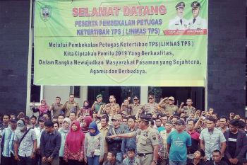 .830 personel Satlinmas diturunkan jaga TPS di Pasaman