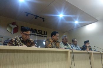 KPU-Bawaslu selidiki dugaan surat suara tercoblos