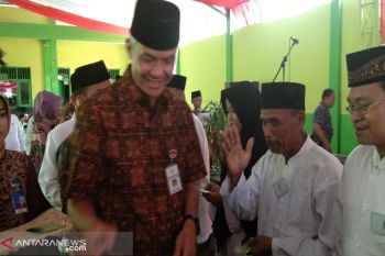 Ganjar ingatkan pengelola dana bantuan agar tidak korupsi