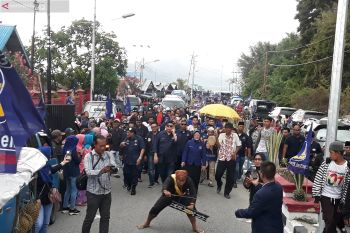 Tari Peaju warnai kampanye Jokowi di Donggala