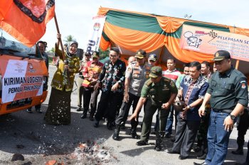 KPU Lampung Timur Distribusikan Logistik Pemilu 2019