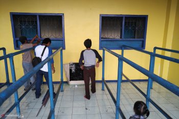 Loket stadion alami kerusakan akibat hoaks