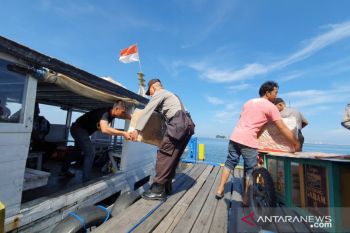 KPU Makassar distribusikan logistik pemilu ke pulau terluar