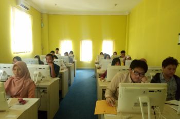 31.955 peserta ikuti UTBK Perguruan Tinggi Negeri  di Palembang