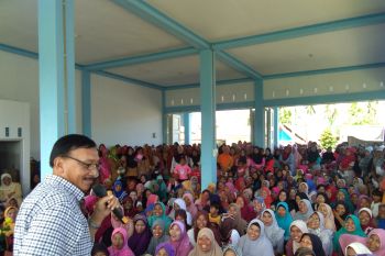 Pesisir Selatan  pastikan 2.500 keluarga kurang mampu Nikmati Listrik tahun ini