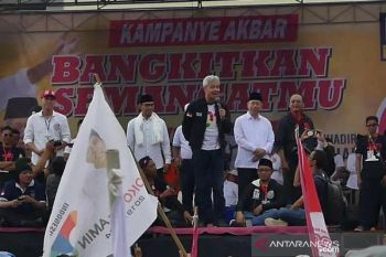Ganjar ajak warga berbondong-bondong mencoblos