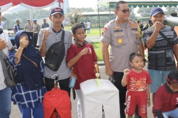Ribuan peserta ikuti lomba burung berkicau diadakan Polda Jatim