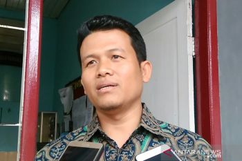 Surat suara sah apabila terdapat tandatangan KPPS, kata Ketua KPU Padang Panjang
