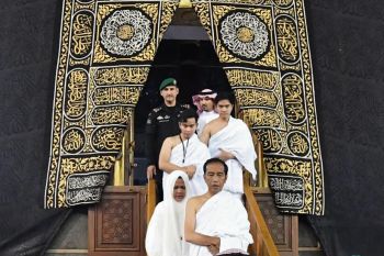 Ibadah umrah, Presiden Joko Widodo berkesempatan masuk ke Kabah