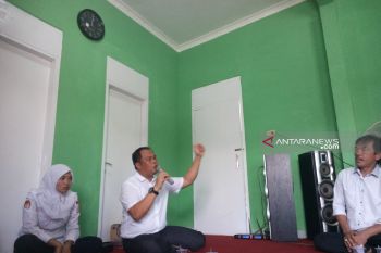 Mau hadiah jutaan rupiah, ayo mencoblos dan swafoto di TPS