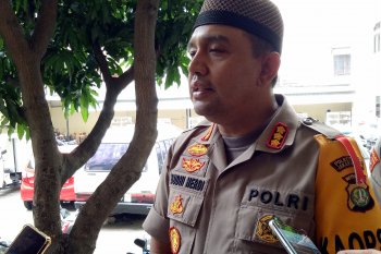 Kapolres Metro Jakut: Barang bukti 80 berisi amplop masing-masing berisi Rp500 ribu