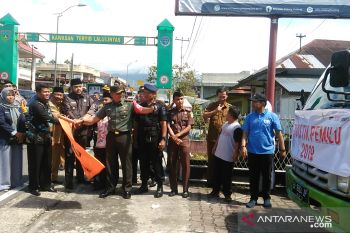 KPU Padang Panjang distribusikan logistik Pemilu, ditarget tuntas pukul 15.00 Wib