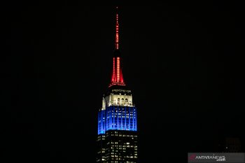 Petugas tangkap seorang pria masuk katedral New York bawa bensin, korek