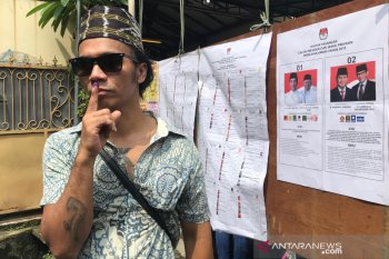Kaka Slank tunggu janji pemimpin terpilih soal perbaikan lingkungan hidup